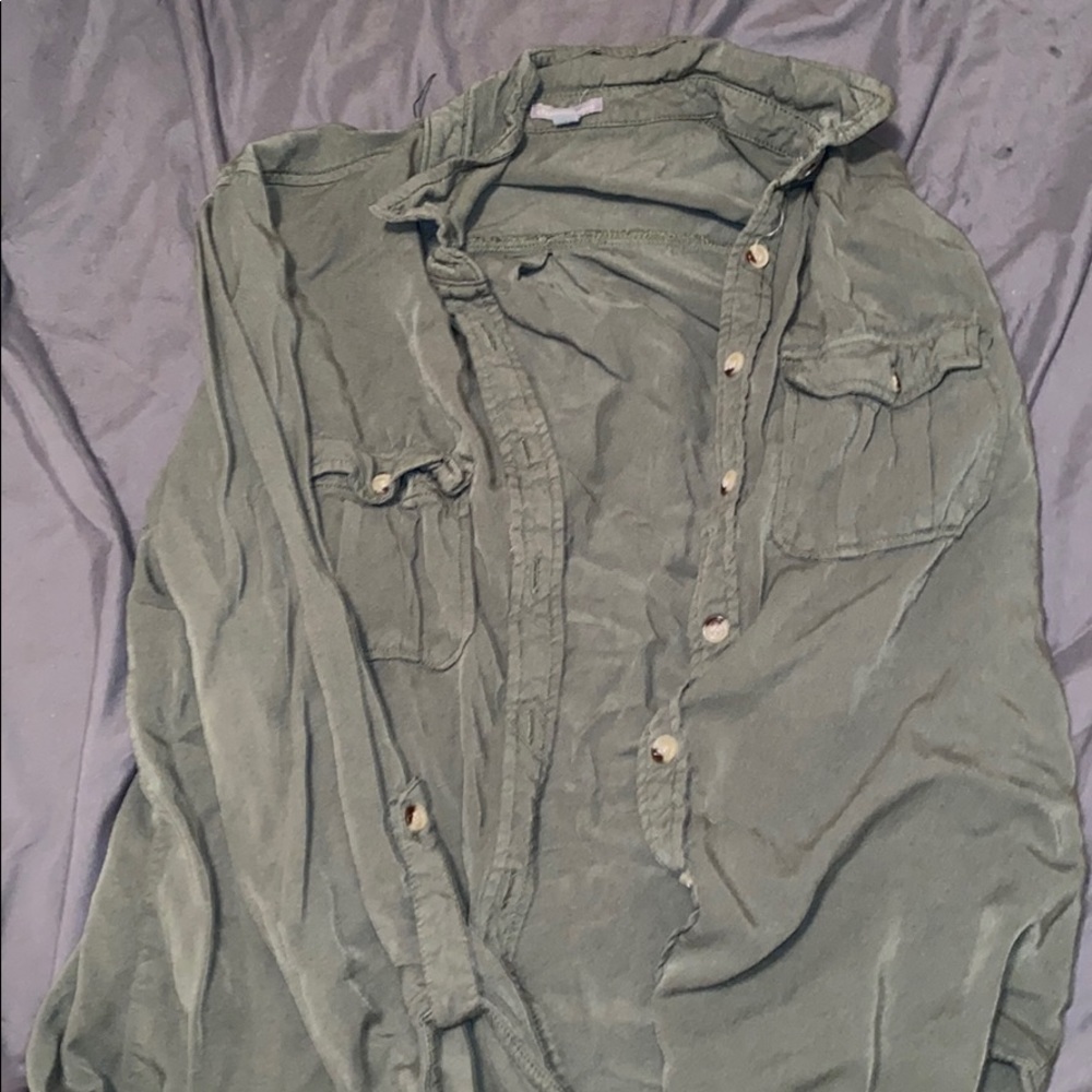 Button up, collared top